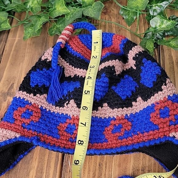 Screamer. Knit Beanie. Lined. OSFA. EUC - Picture 8 of 9